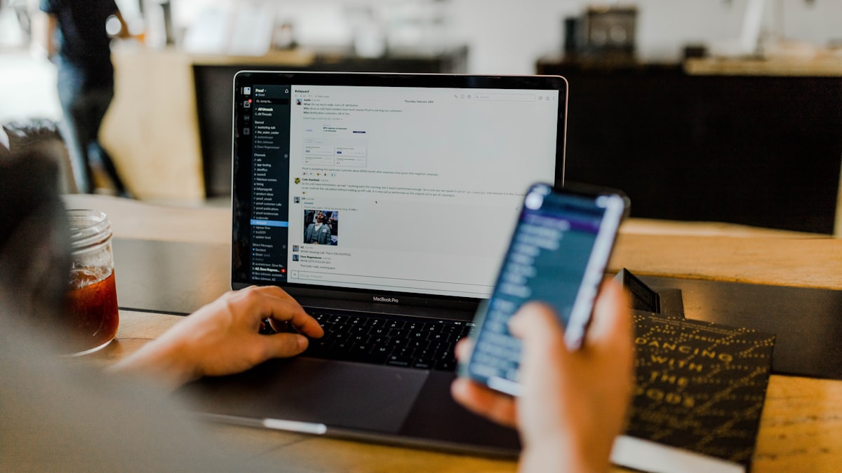 Paid vs Free Access: Dual-Track Monetization Analysis